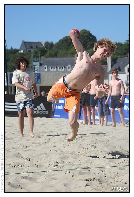 copyright MSEG - Sandball Binic 2010